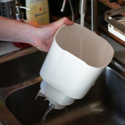 avtokormushka-dlya-sobak-s-wi-fi-petoneer-nutri-feeder-myt-i-chistit