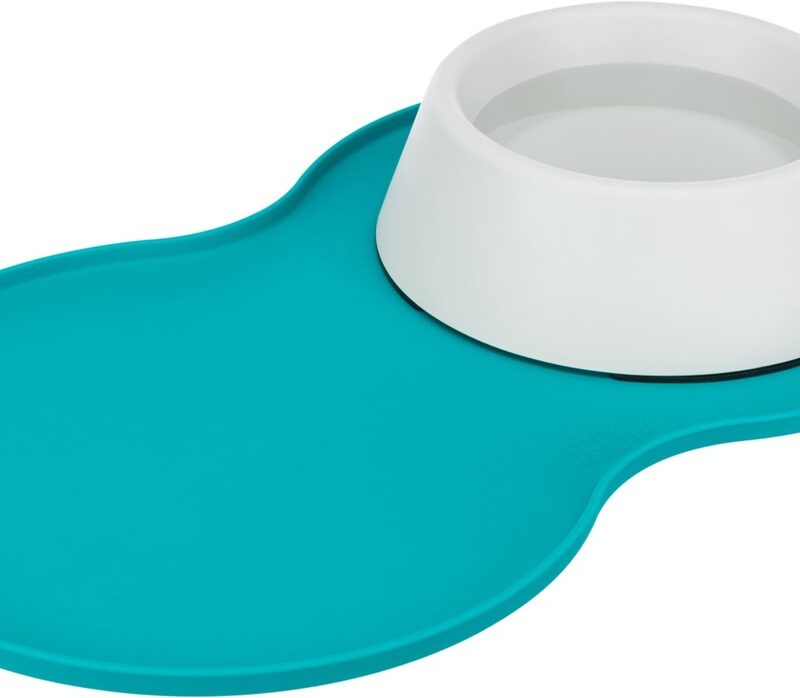 kovrik-pod-misku-dlya-sobak-trixie-miski-voda