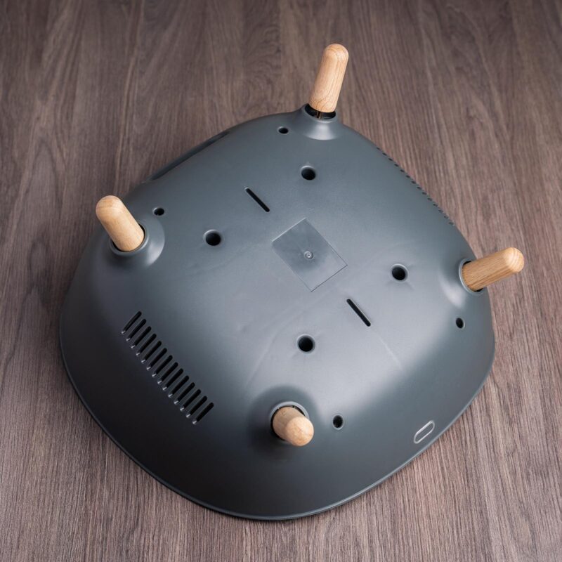 umnaya-lezhanka-c-wi-fi-petoneer-cozy-sofa-detali