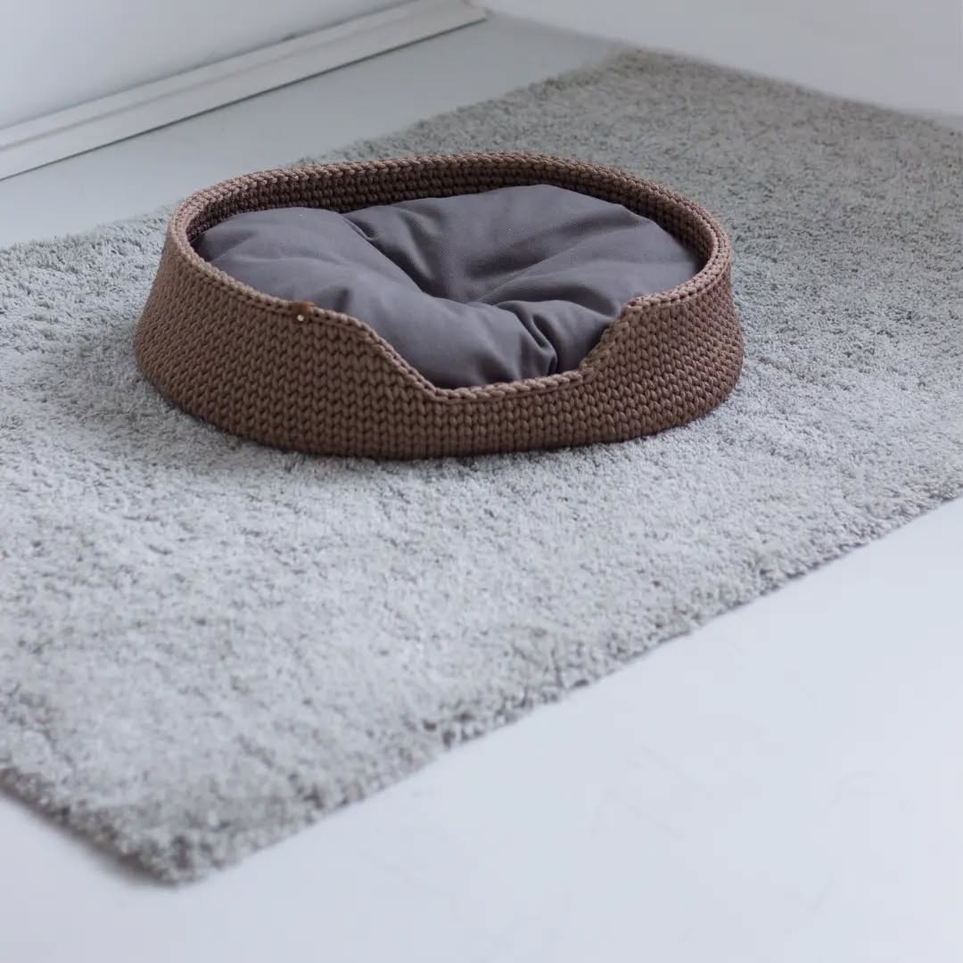 Вязаная лежанка для собак Charlie S/M 4 Вязаная лежанка для собак Charlie S/M — изображение 4