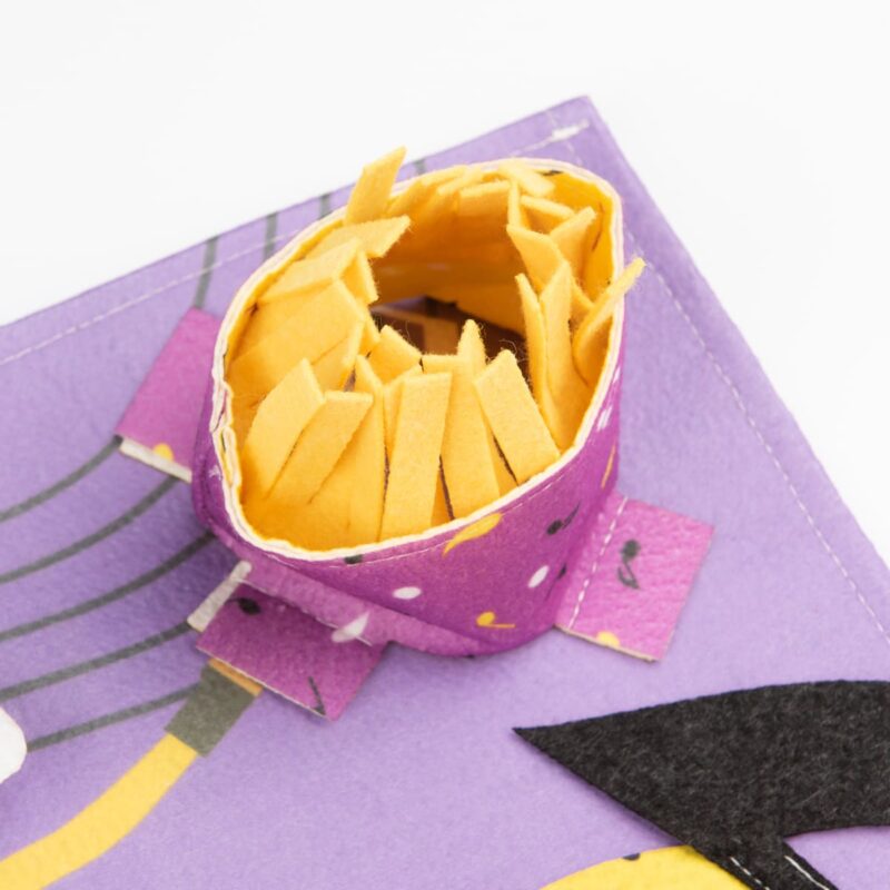 nyuhatelnyj-kovrik-dlya-sobak-mr-kranch-muzykalnyj-magazin-detali-krupno