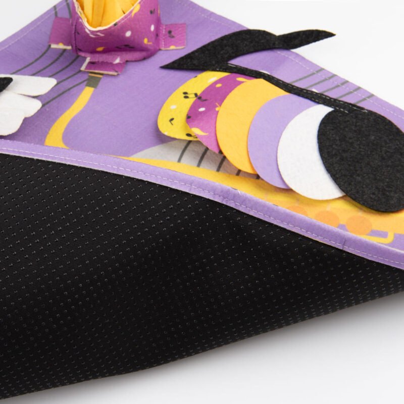 nyuhatelnyj-kovrik-dlya-sobak-mr-kranch-muzykalnyj-magazin-iznanka