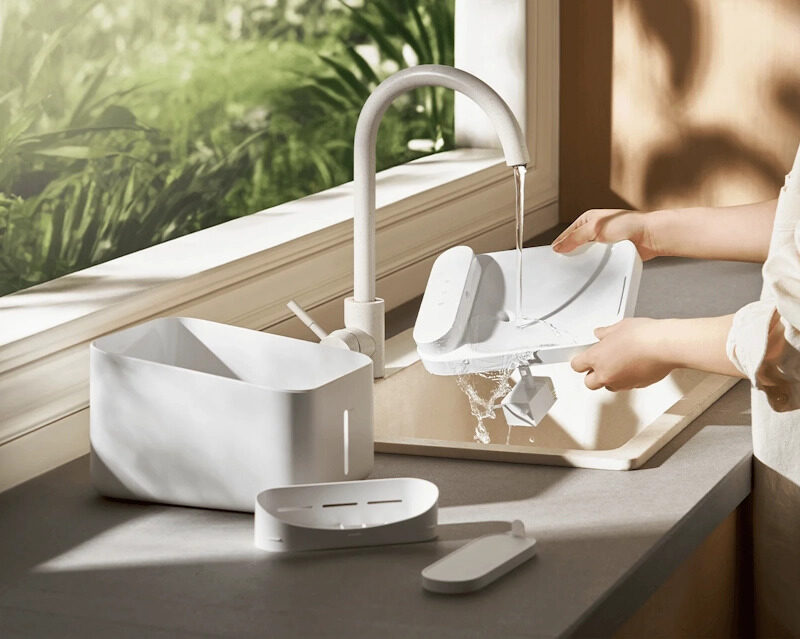 umnyj-fontan-poilka-dlya-sobak-xiaomi-smart-pet-fountain-2-uhod