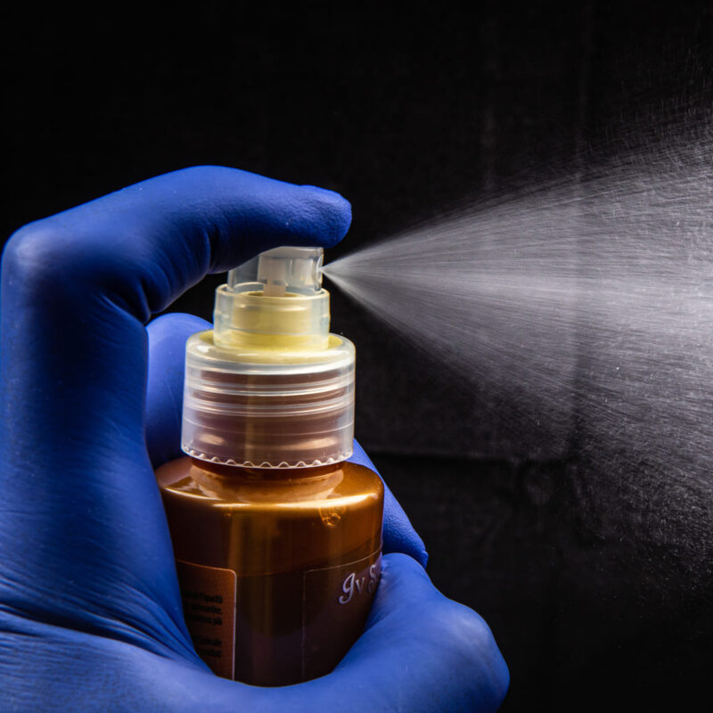 sredstvo-dlya-bleska-i-yarkosti-okrasa-zelenaya-ikra-isb-green-caviar-luminance-100-ml-raspylitel