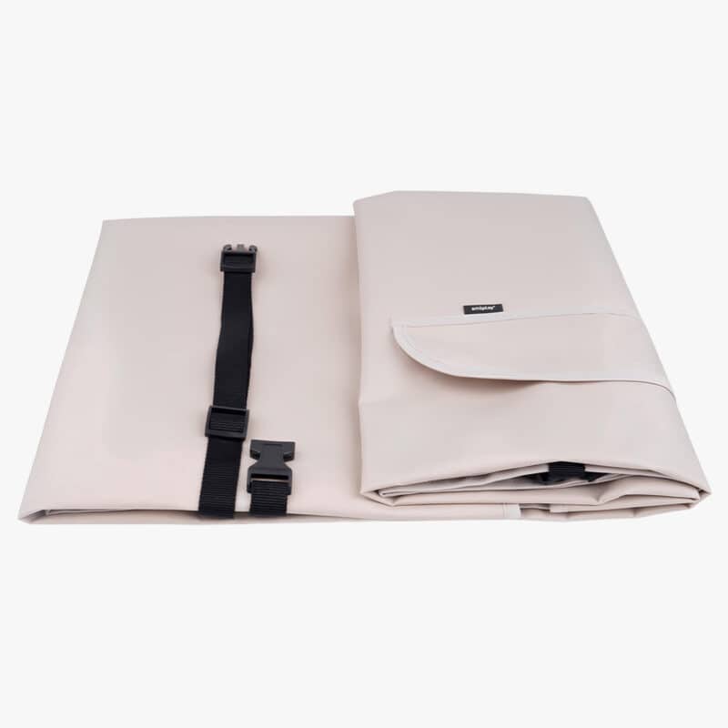 Автомобильный гамак для собак Amiplay 150×150 см бежевый