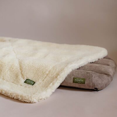 myagkij-pled-huntingpony-poni-soni-belyj